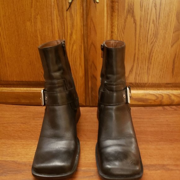 Enzo Angiolini Leather Boots! - Picture 2 of 8